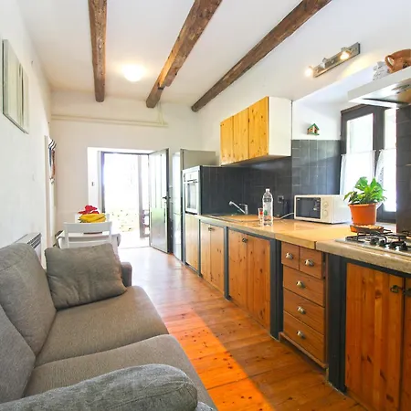 Apartment 2325 Kanfanar